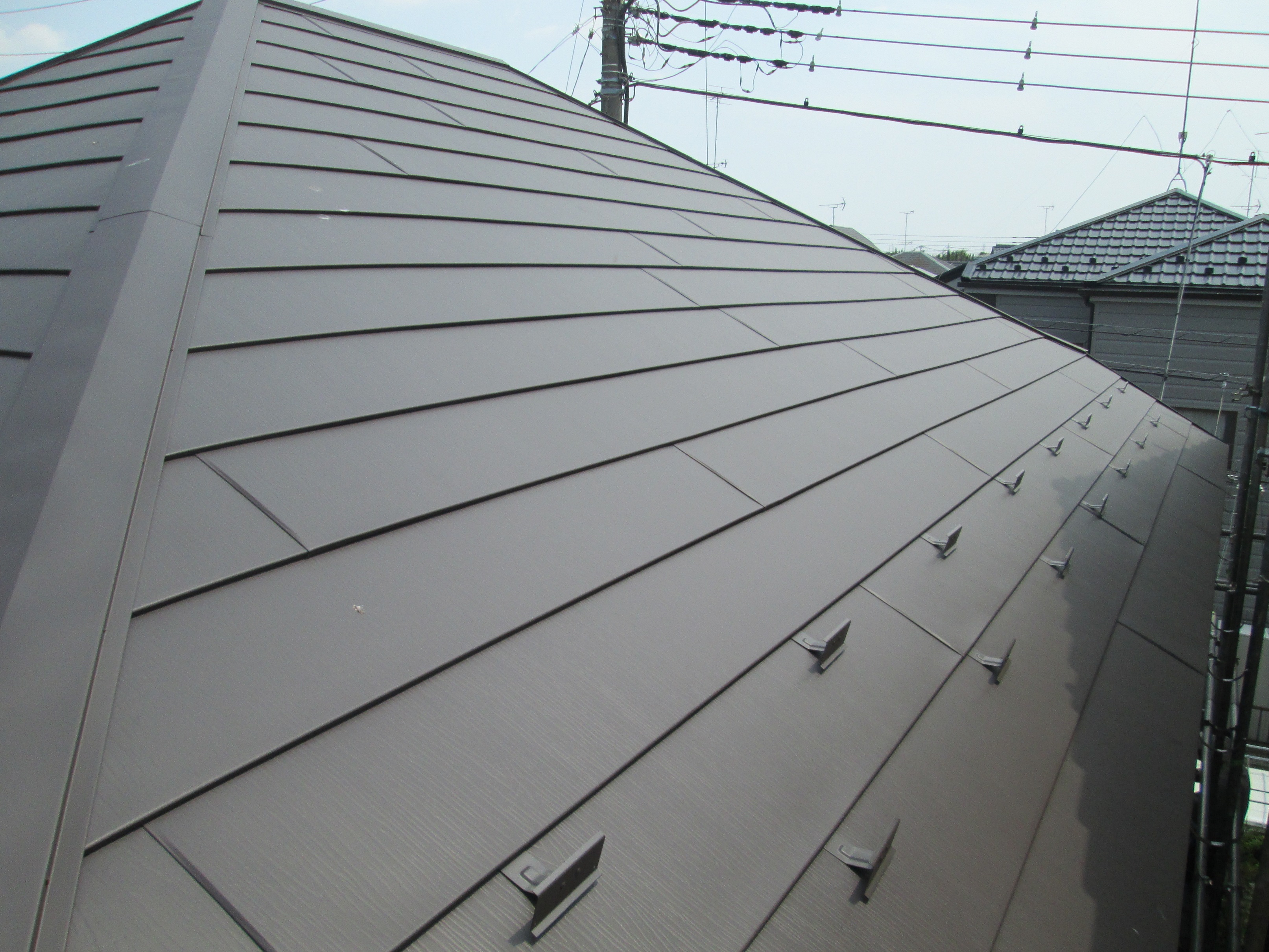 川越市H様邸　軽量ガルバリウム屋根　葺き替え工事致しました。